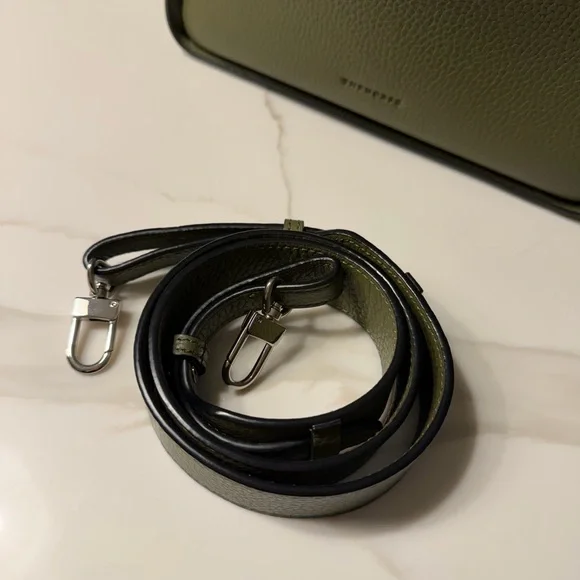 The Horse Clementine Bag in Olive - Picture 4 of 5